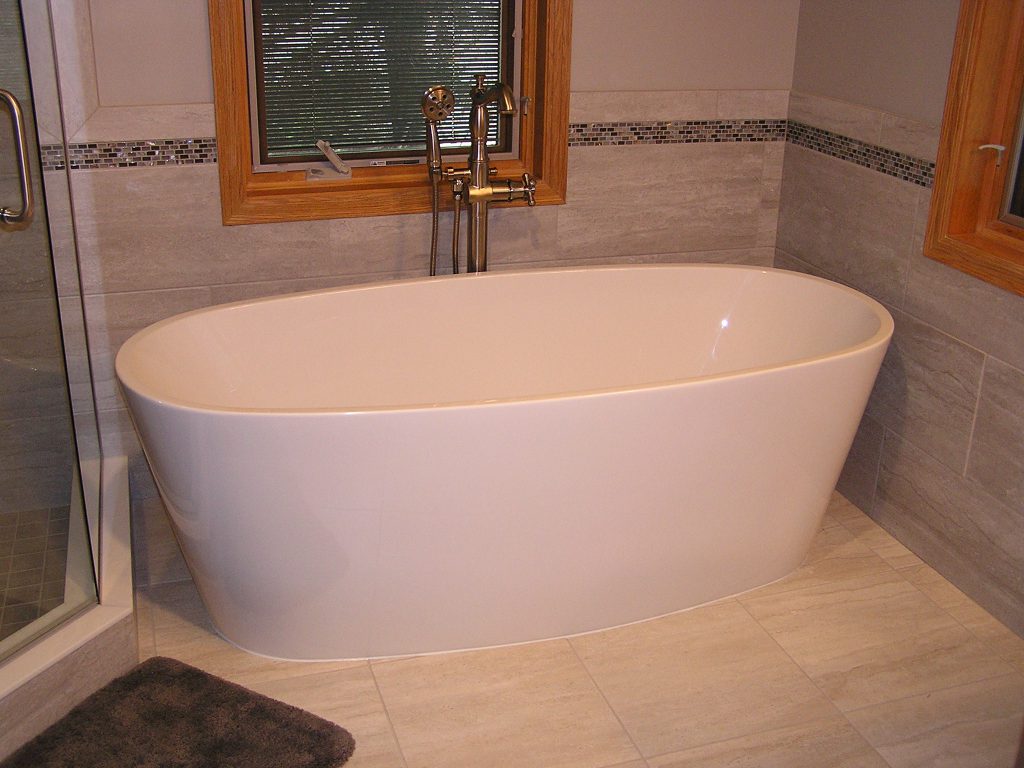 Twin Cities bathtub installations